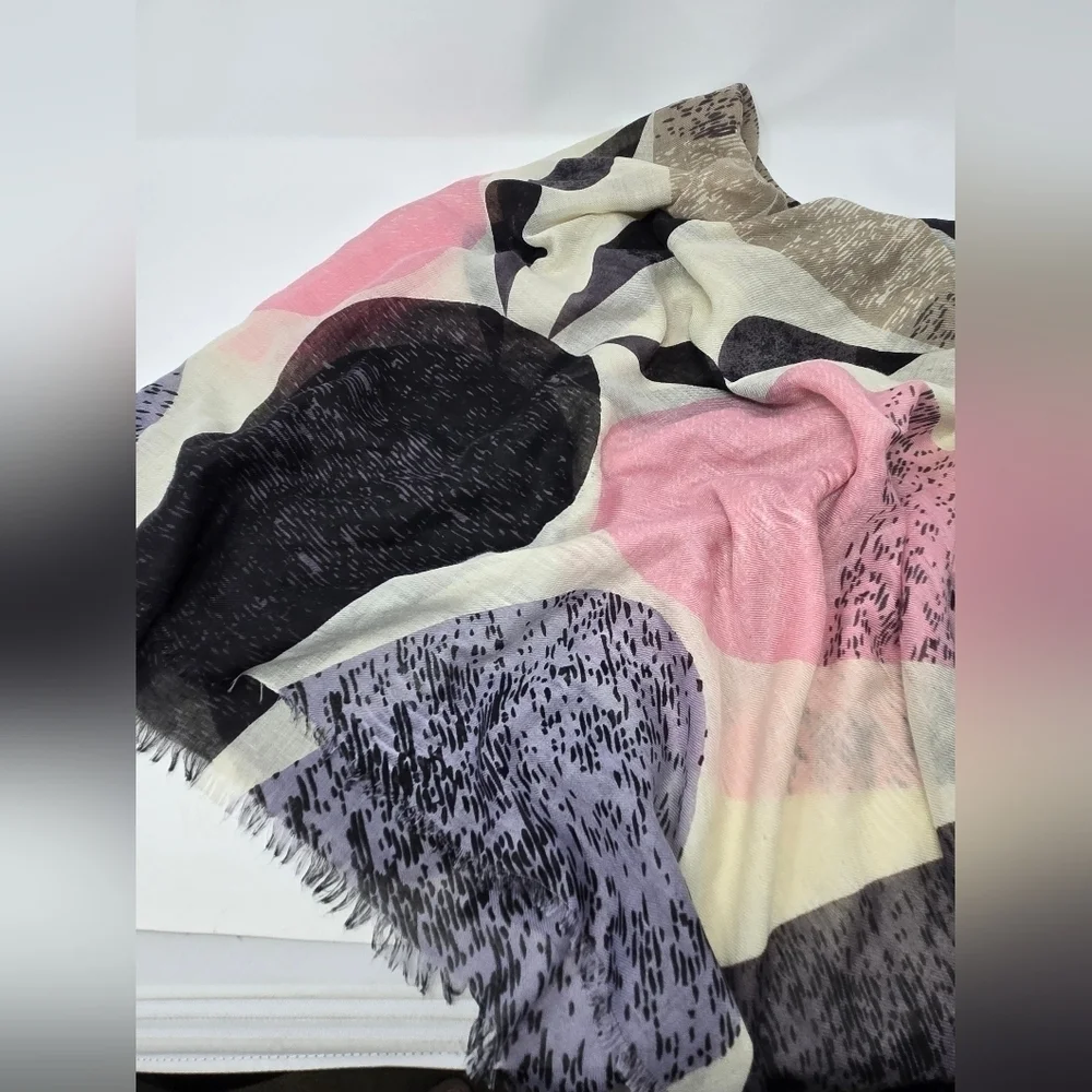 BP BRASS PLUM LIGHTWEIGHT SCARF SHAWL WRAP BLACK PINK PURPLE ABSTRACT WOMEN OS